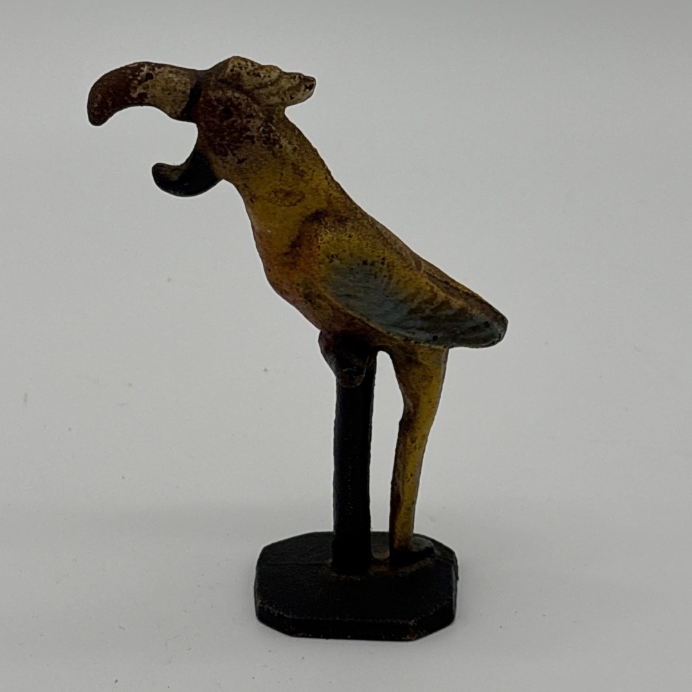 Vintage Cast Iron Parrot on Perch Bottle Opener Figural Bird Barware - Picture 5 of 8